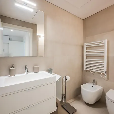 Apartment Moderno Con Terrazza & Palestra Milan