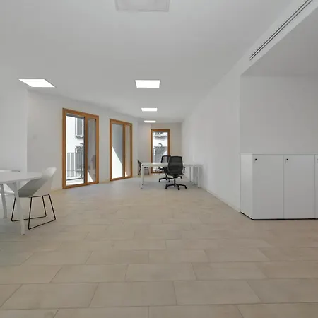 Moderno Con Terrazza & Palestra Apartment